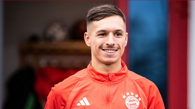 Screenshot 2024-02-02 at 20-51-16 Thomas Tuchel oversees session Bryan Zaragoza trains for the first time at Bayern Noussair Mazraoui returns.png